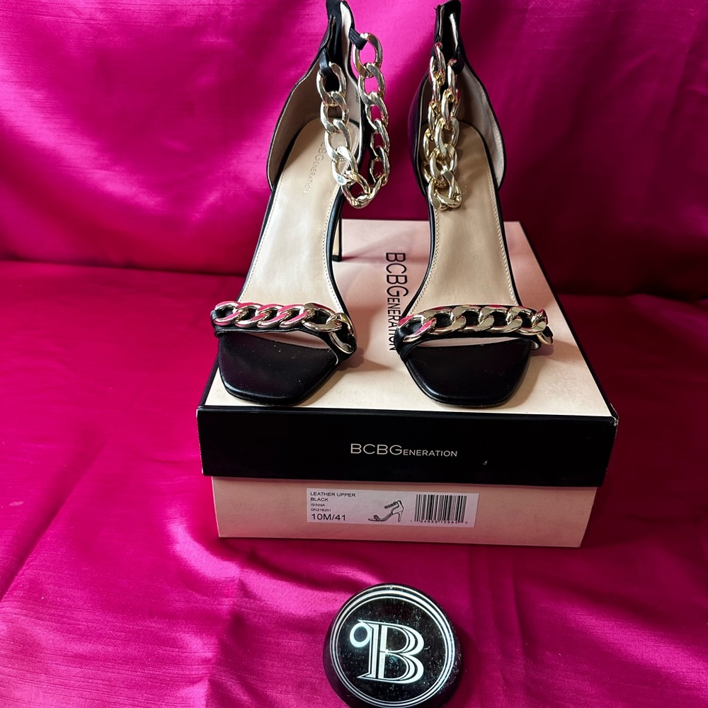 ⚜️Gold Chain Heel⚜️ - Picture 6 of 9